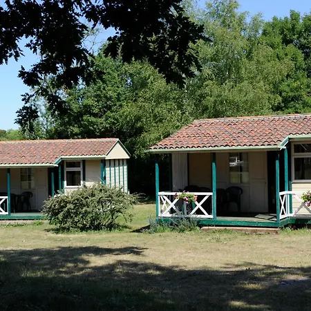 Chalet Village De De *