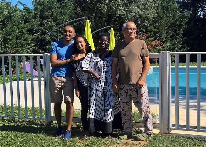 Village De De Шале *